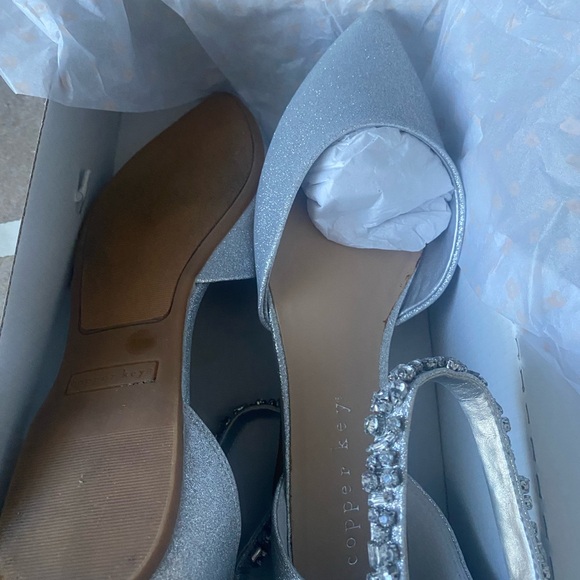 Copper Key Silver Glitter Heels - Picture 1 of 3